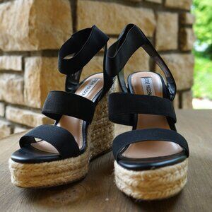 Steve Madden Black Wedges